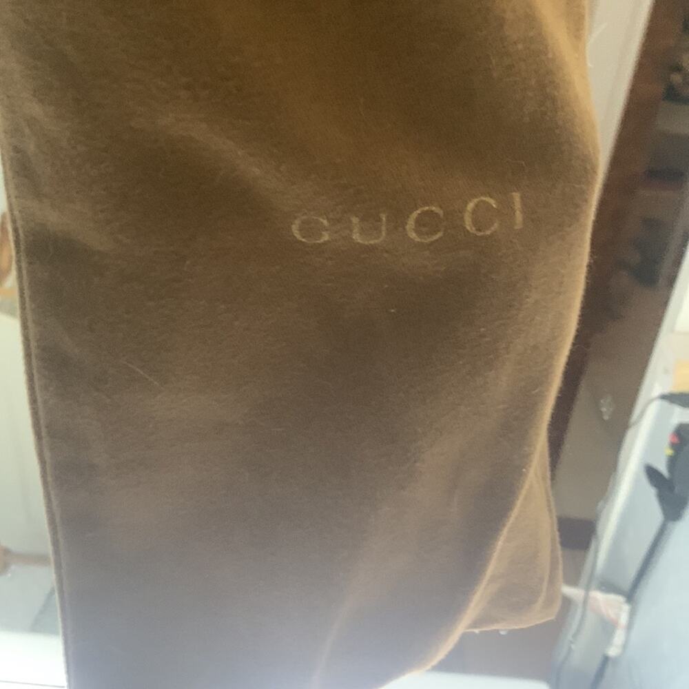 Gucci Sneakers - Picture 9 of 9
